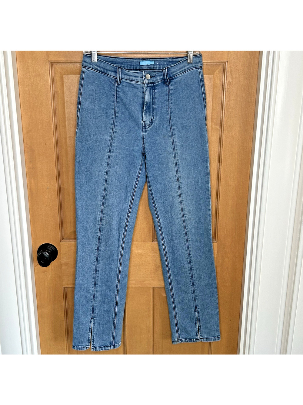 J McLaughlin Ankle Jeans Size 4 Straight Leg Medium‎ Wash Seams Slits Stretch